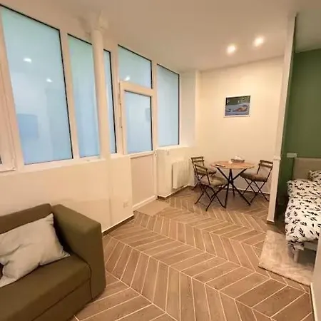 דירה Charming Dual-unit Near Bastille *