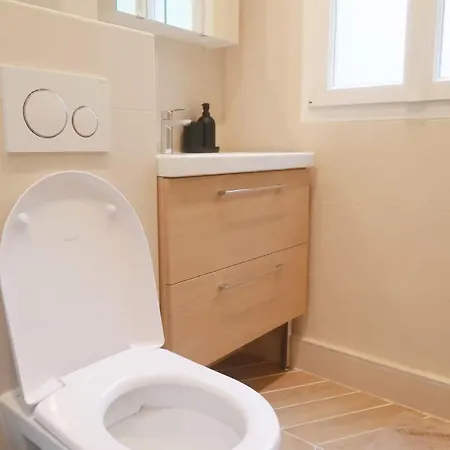 Charming Dual-unit Near Bastille